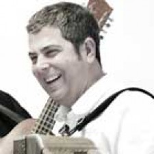 Kepa Junkera sigue con su trilogia de canciones vascas