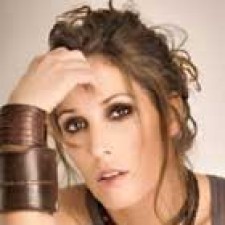 "Como te olvido", nuevo single de Malu