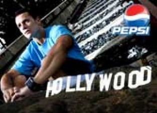 Haze en Los Angeles para grabar con Akon