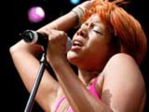 Kelis ficha por Interscope Records