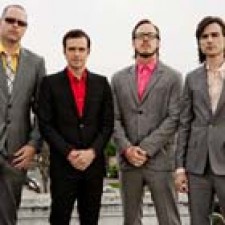 Weezer suspende su gira 2009