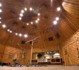 Joe Chiccarelli produce el cuarto de los Strokes