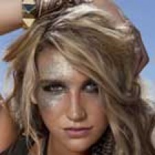 "Blah Blah Blah", el videoclip