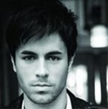 "Cuando me enamoro", nuevo single de Enrique Iglesias