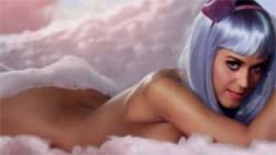 Katy Perry se desnuda en su nuevo video