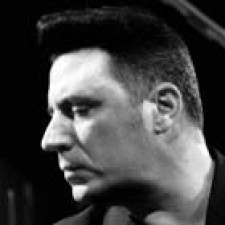 Lo proximo de Loquillo dedicado a Luis Alberto de Cuenca