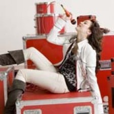 Miley Cyrus, Ordinary girl