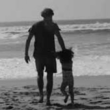 "Amongst the waves", el videoclip