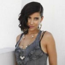 Nuevas canciones de Nelly Furtado en directo