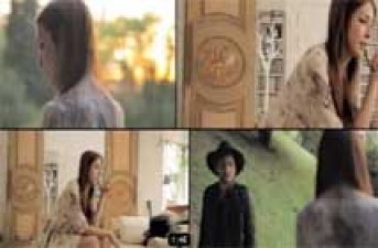 Zoé & Anni B. Sweet, Poli