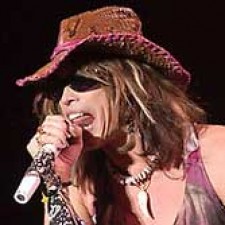 Steven Tyler, Love Lives