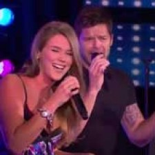 "The best thing about me is you" en televisión