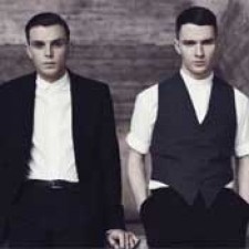 Sunday, nuevo single de Hurts