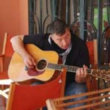 8 extractos de nuevas canciones de Revolver