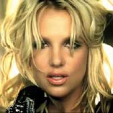 El videoclip de "Till the world ends"