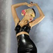 Colaboración entre Maroon 5 y Christina Aguilera