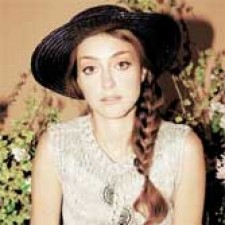 La gira asiática de Russian Red