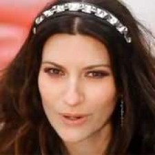 "Jamás abandoné", nuevo single de Laura Pausini