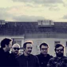 Love of Lesbian lidera la lista de ventas