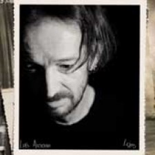 Luis Auserón, Lejos