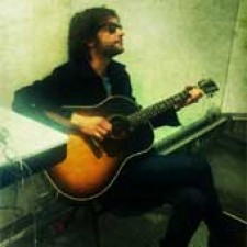 Zahara, Leiva y César Pop en lo nuevo de Quique González