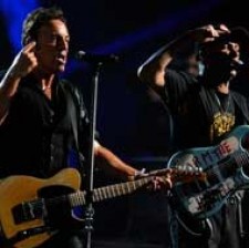 Tom Morello ya gira con Bruce Springsteen