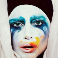 Lady Gaga coge carrera
