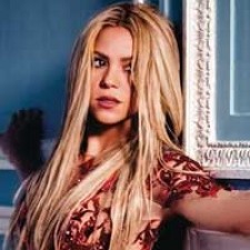 "Nunca me acuerdo de olvidarte", la nueva Shakira en español