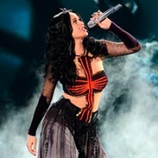 Noveno nº1 para Katy Perry en la lista Billboard Hot 100