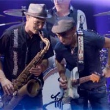 Estreno de "Cerca de las vías" de Fito y Fitipaldis