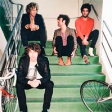 Detalles y nuevo single del cuarto álbum de The Kooks