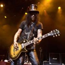 "World on fire", lo nuevo de Slash