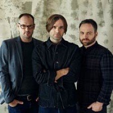 DCFC y The Prodigy, entre las novedades discográficas