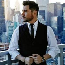 Miguel Poveda en directo 'Sonetos y poemas Para la libertad'