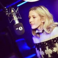 La versión de Ellie Goulding en Radio 1 Live Lounge