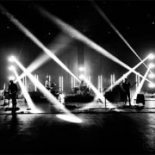 Editors sigue nº1 en LaHiguera.net con 'Ocean of night'