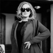 Adele vuelve al liderato en discos en España con '25'