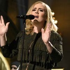 10ª semana nº1 para Adele en la Billboard 200 con '25'