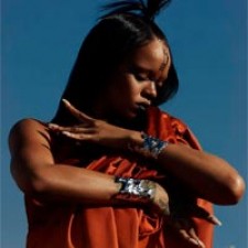 Rihanna y The Beatles en los vídeos de la semana