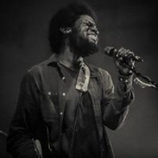 Michael Kiwanuka nº1 en UK con 'Love & hate'