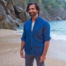 Alejandro Fernández nº1 en España con "Rompiendo fronteras"