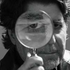 Joaquín Sabina y Luis Fonsi siguen nº1 en España