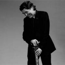 Mismos top 5 en discos y canciones en España