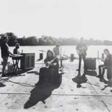 The war on drugs sigue nº1 en LaHiguera.net con Up all night