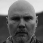 Billy Corgan en modo Miley Cyrus