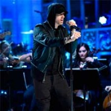 Eminem nº1 en la Billboard 200 con "Revival"
