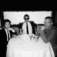 Interpol nº1 en LaHiguera.net con "The rover"
