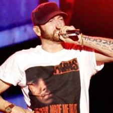 Eminem nº1 en la Billboard 200 con "Kamikaze"