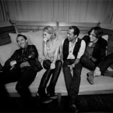 Metric nº1 en LaHiguera.net con "Now or never now"
