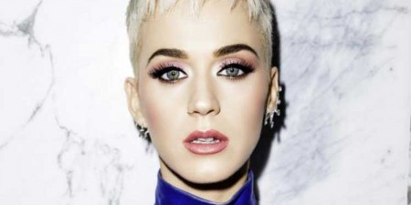 Katy Perry con Dolly Parton en la 61ª edición de los Grammy